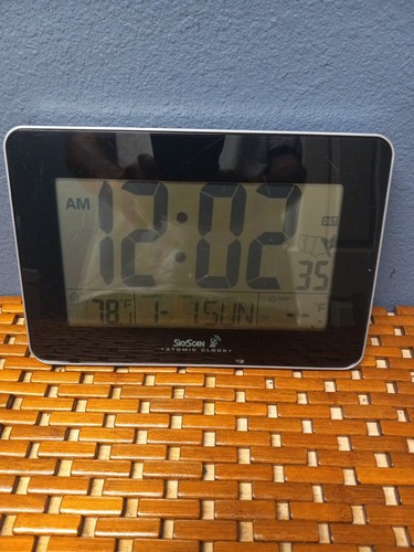 Skyscan wall atomic clock - wall,